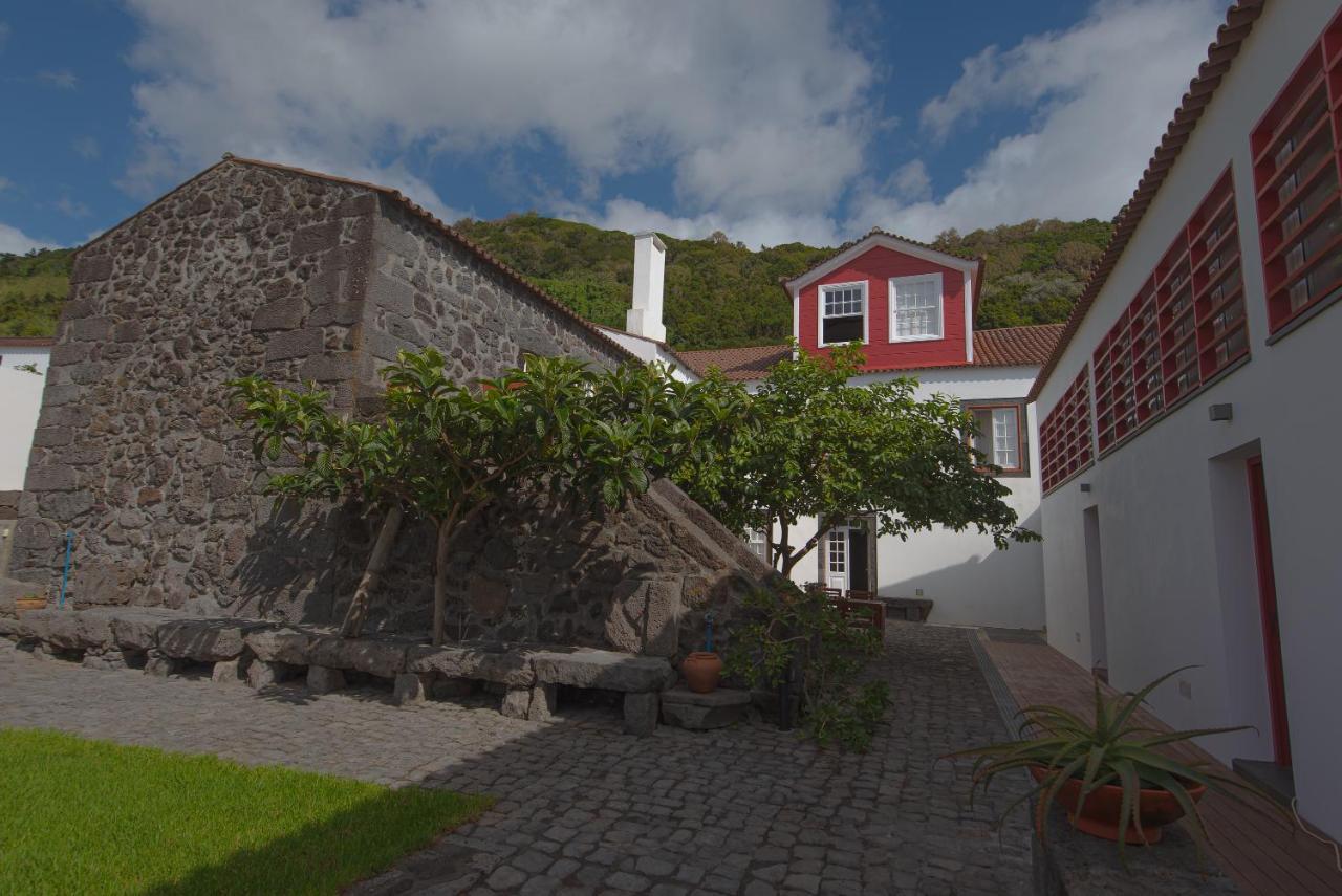 Casa Do Brasao Apartment Lajes do Pico Bagian luar foto