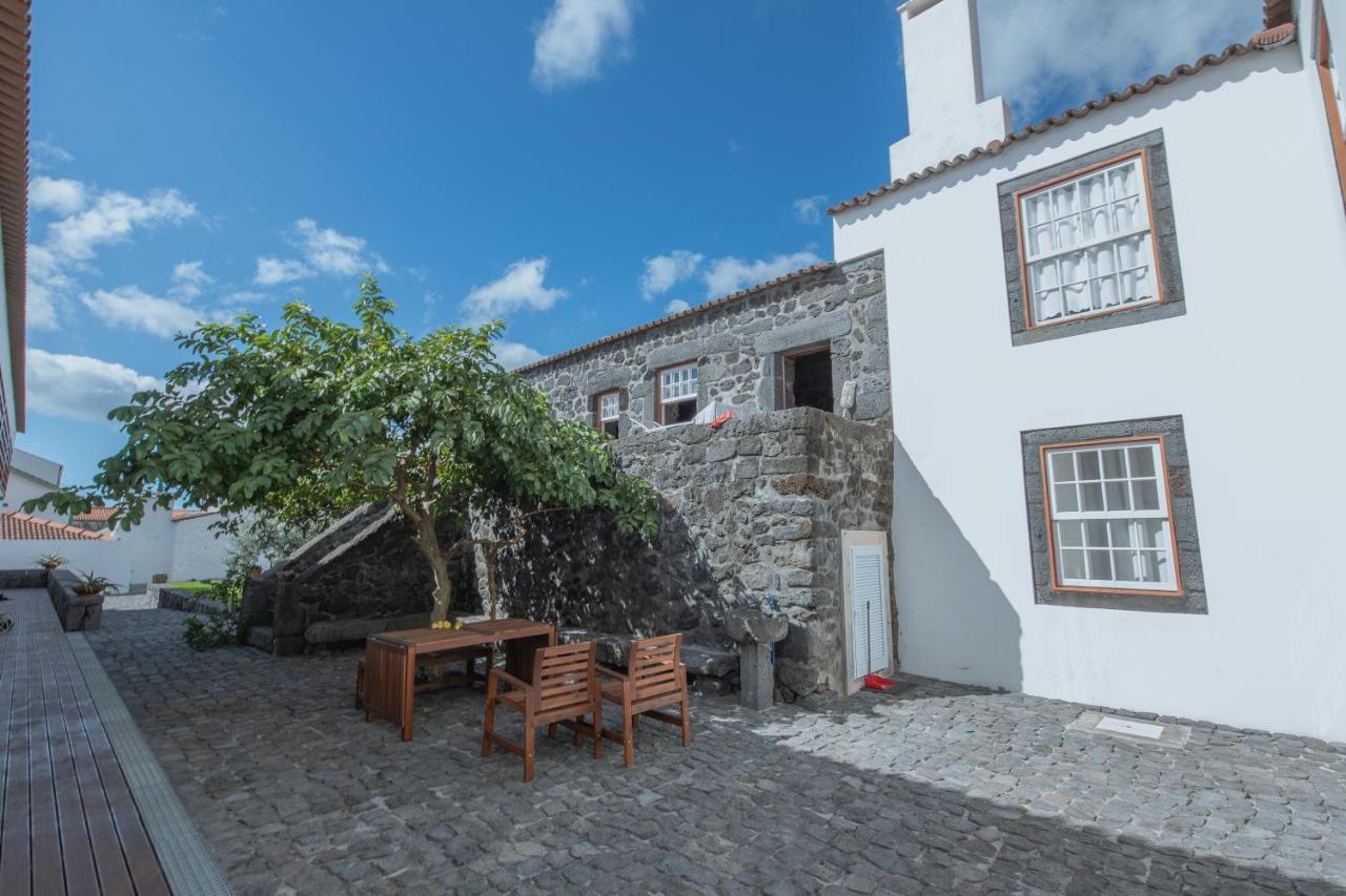 Casa Do Brasao Apartment Lajes do Pico Bagian luar foto
