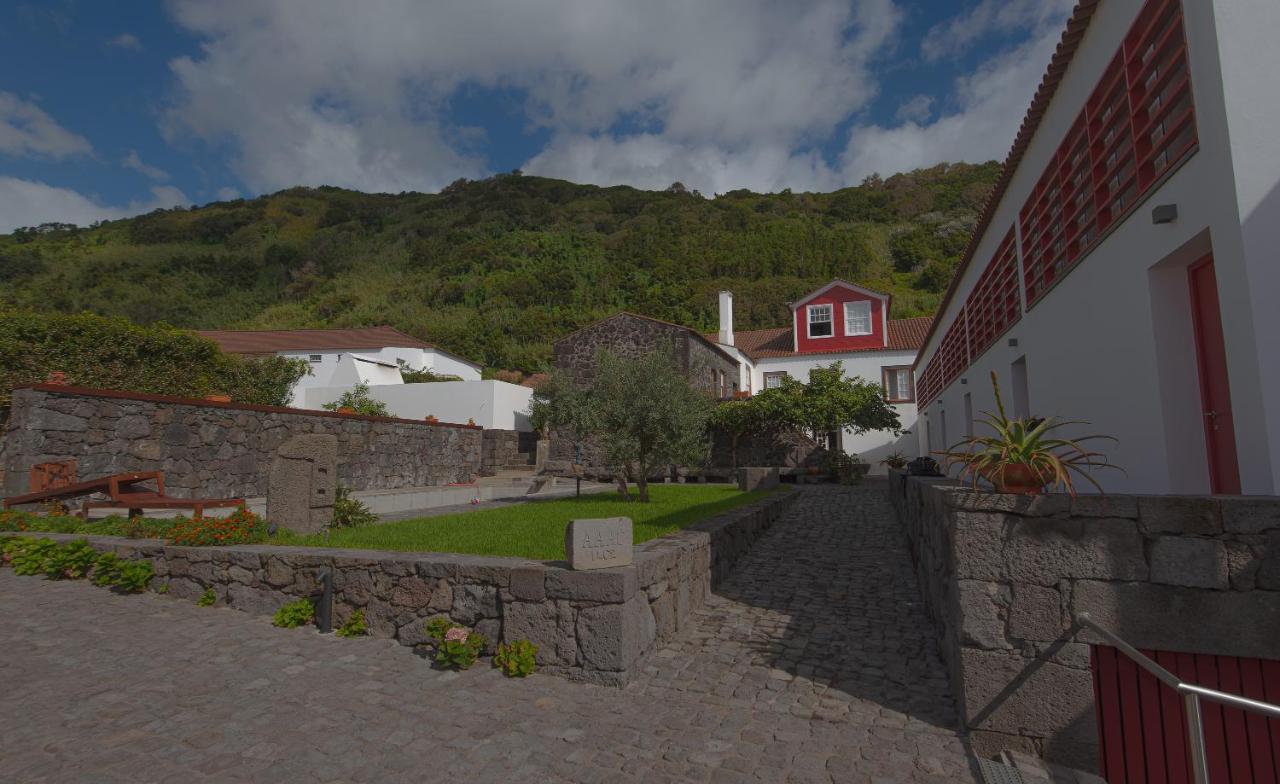 Casa Do Brasao Apartment Lajes do Pico Bagian luar foto