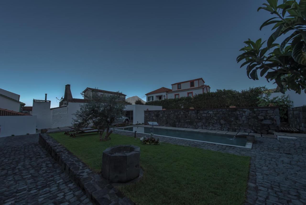 Casa Do Brasao Apartment Lajes do Pico Bagian luar foto
